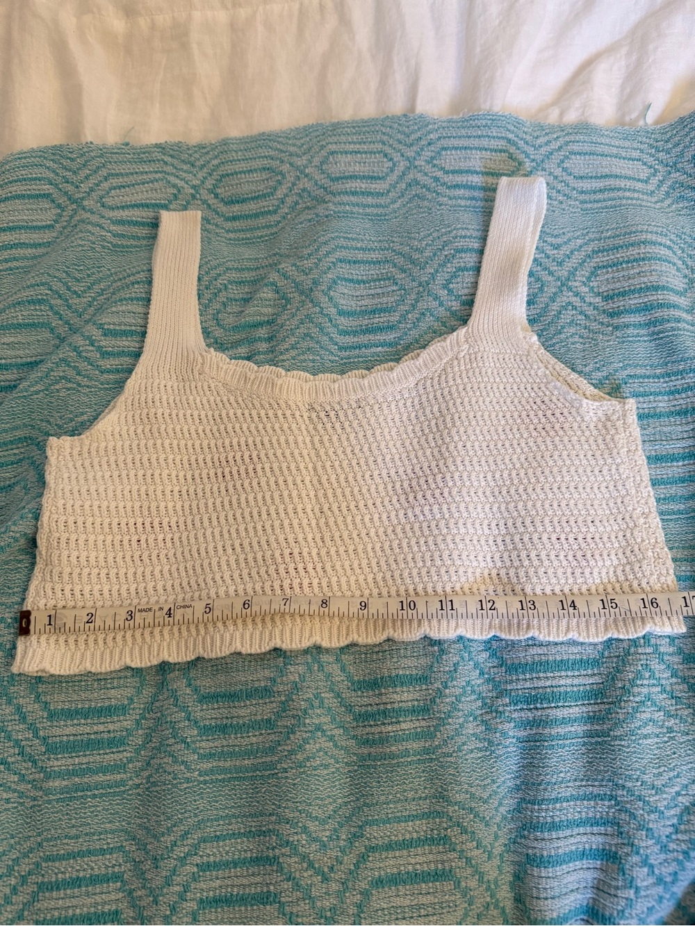 White Crochet Two-Piece Set with Red Floral Details 100% Cotton - Picture 5 of 9